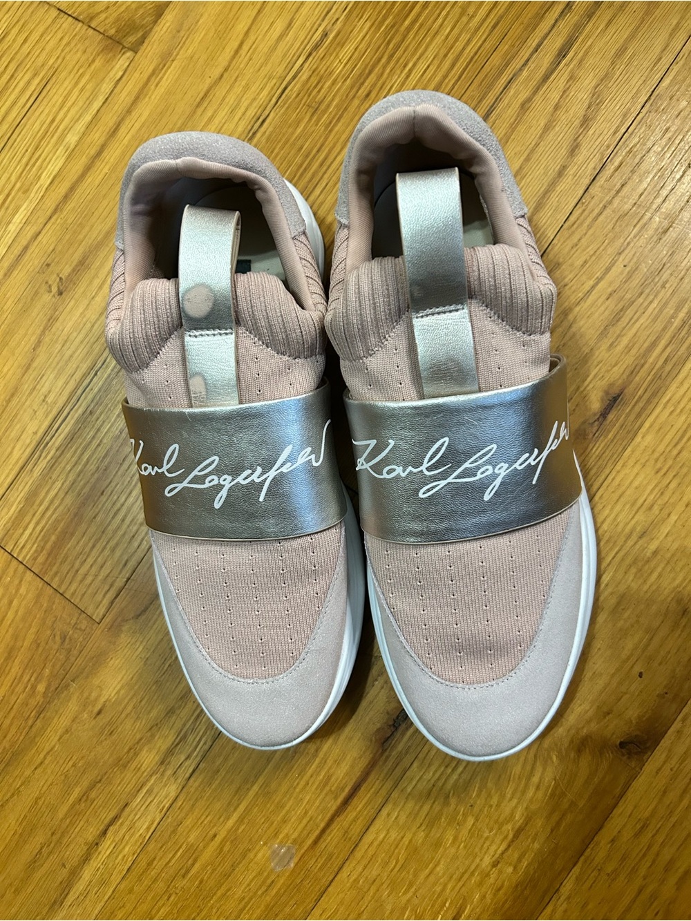 Karl Lagerfield Cleo Slip on Knit Sneakers Dusty Pink Metallic Logo Strap Sz 8M